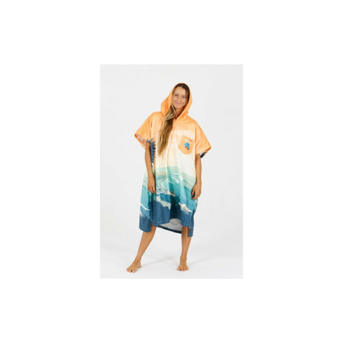 PONCHO AFTER DESTINATION SAINT-LEU