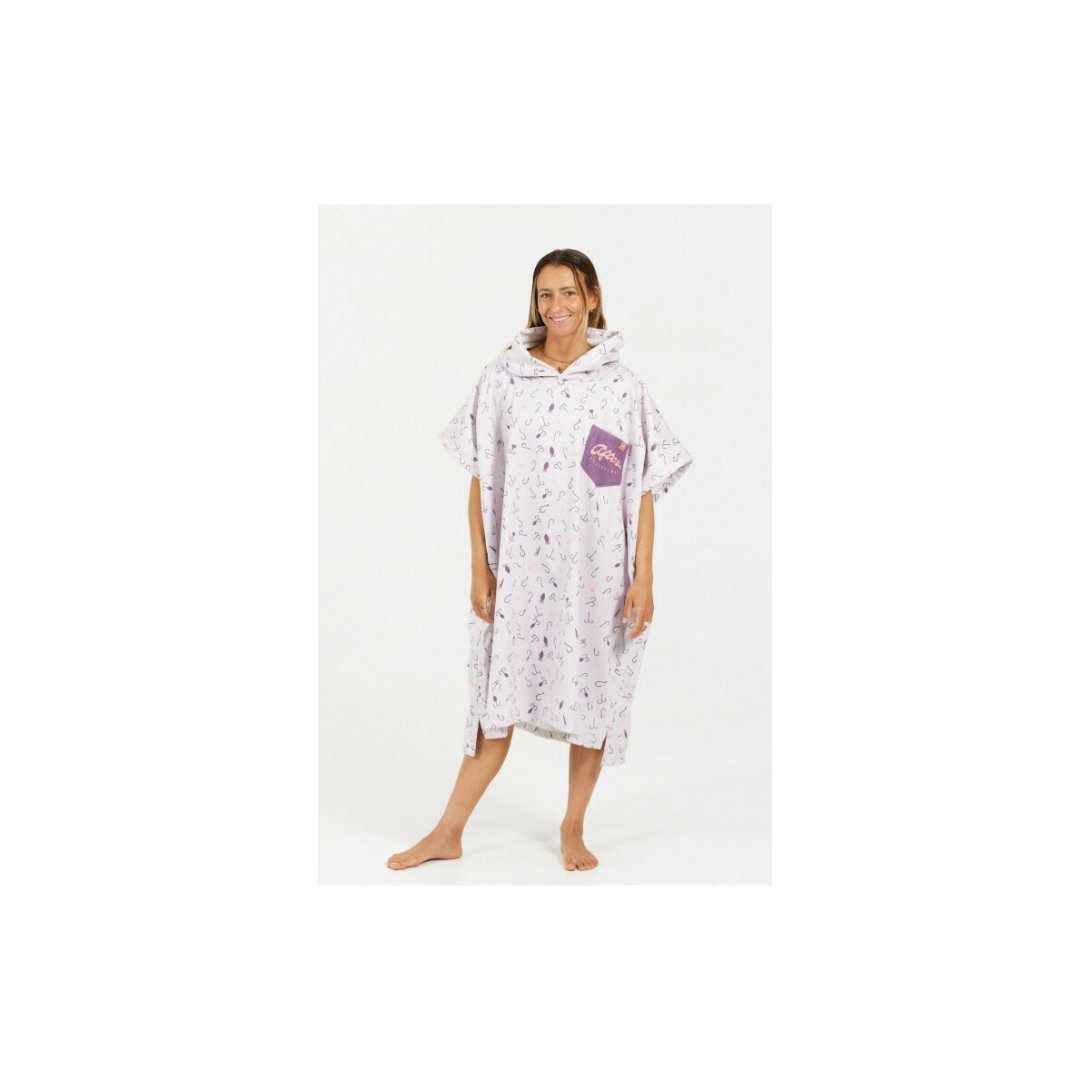 PONCHO AFTER AMERICAN FISHING OCTOPUS